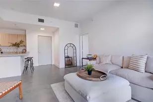 2010 SW 25th Ter, Miami, FL 33133 - Photo 11