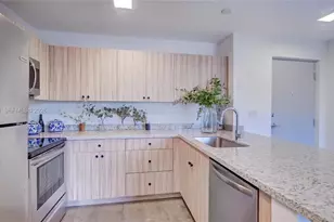 2010 SW 25th Ter, Miami, FL 33133 - Photo 13