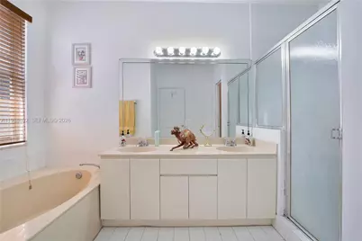 1173 NW 135th Ct, Miami, FL 33182 - Photo 19