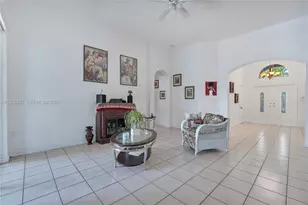 1173 NW 135th Ct, Miami, FL 33182 - Photo 5