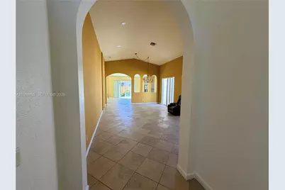 4110 NE 22nd Ct, Homestead, FL 33033 - Photo 5