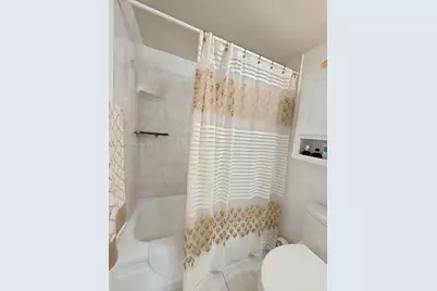 1040 NW 80th Ave #203, Margate, FL 33063 - Photo 15