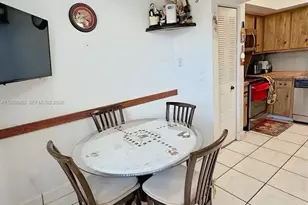 1040 NW 80th Ave, Margate, FL 33063 - Photo 9