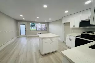 152 Ventnor J, Deerfield Beach, FL 33442 - Photo 9