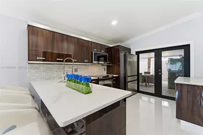 3355 W 68th St #170, Hialeah, FL 33018 - Photo 7