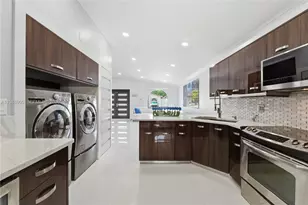 3355 W 68th St, Hialeah, FL 33018 - Photo 9