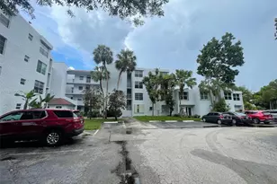 9441 Live Oak Pl, Davie, FL 33324 - Photo 29