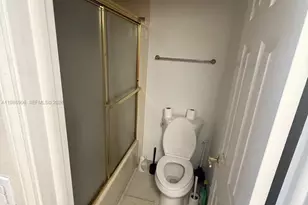 9441 Live Oak Pl, Davie, FL 33324 - Photo 5