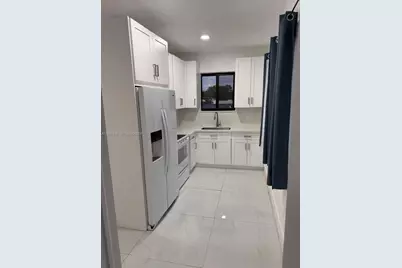 2369 SW 17th Ter #3, Miami, FL 33145 - Photo 5