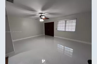 190 W 51st St, Hialeah, FL 33012 - Photo 3
