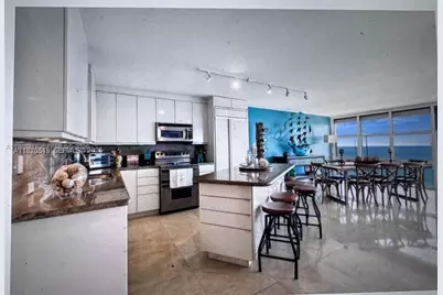 6423 Collins Ave #1605, Miami Beach, FL 33141 - Photo 5