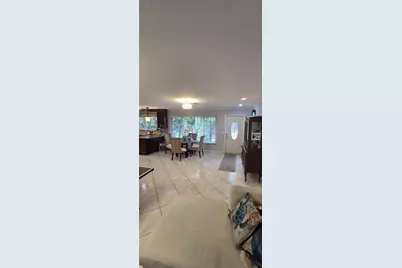 1211 NE 27th Ave, Pompano Beach, FL 33062 - Photo 11