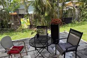 1211 NE 27th Ave, Pompano Beach, FL 33062 - Photo 13