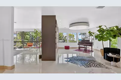 2000 S Bayshore Dr #24, Miami, FL 33133 - Photo 17