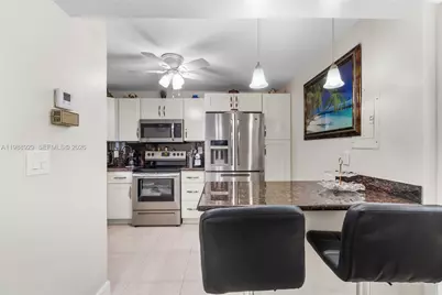 9420 S Hollybrook Lake Dr #206, Pembroke Pines, FL 33025 - Photo 3