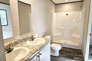 881 Woodland Blvd, Clewiston, FL 33440 - Photo 5