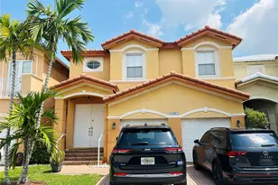 10963 NW 87th Ln, Doral, FL 33178 - Photo 1