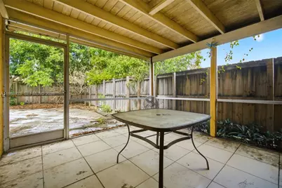 841 SW 55th Ave, Margate, FL 33068 - Photo 15