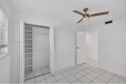 1428 Euclid Ave #404, Miami Beach, FL 33139 - Photo 15