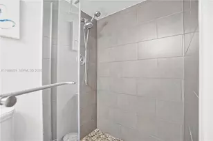 9 Island Ave, Miami Beach, FL 33139 - Photo 21