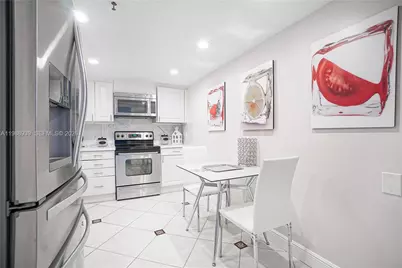 9 Island Ave #2410, Miami Beach, FL 33139 - Photo 23
