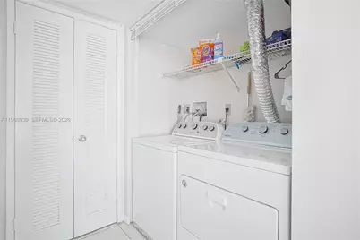 9 Island Ave #2410, Miami Beach, FL 33139 - Photo 17