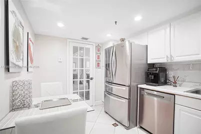 9 Island Ave #2410, Miami Beach, FL 33139 - Photo 23