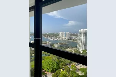 9 Island Ave #2410, Miami Beach, FL 33139 - Photo 19