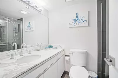 9 Island Ave #2410, Miami Beach, FL 33139 - Photo 13