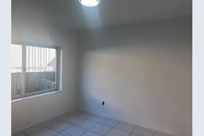 3090 NW 29th St, Miami, FL 33142 - Photo 15