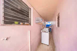 605 NW 34th Ave, Miami, FL 33125 - Photo 33