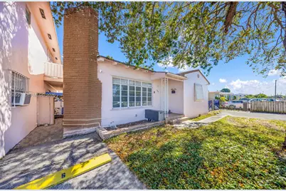 605 NW 34th Ave, Miami, FL 33125 - Photo 3