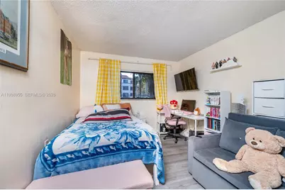 7095 NW 179th St #110, Hialeah, FL 33015 - Photo 13