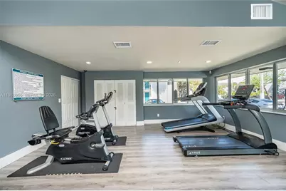 7095 NW 179th St #110, Hialeah, FL 33015 - Photo 21