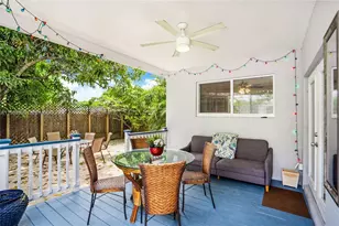 113 SW 2nd St, Hallandale Beach, FL 33009 - Photo 23