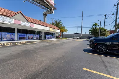 10550 NW 77 Ct, Hialeah Gardens, FL 33016 - Photo 3