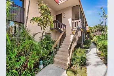 770 NE 199th St #204F, Miami, FL 33179 - Photo 3