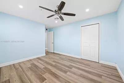 1633 NW 4th St, Boca Raton, FL 33486 - Photo 9