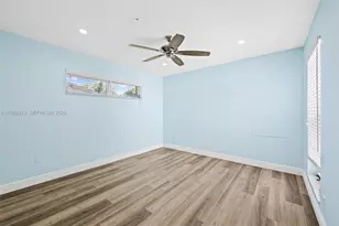 1633 NW 4th St, Boca Raton, FL 33486 - Photo 13