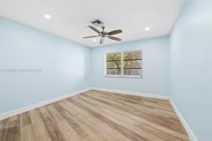1633 NW 4th St, Boca Raton, FL 33486 - Photo 19