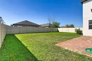 1285 Hilltop Pl, Saint Cloud, FL 34772 - Photo 9