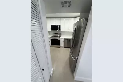 6937 Bay Dr, Miami Beach, FL 33141 - Photo 3