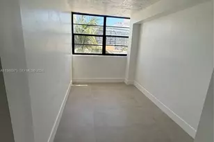 6937 Bay Dr, Miami Beach, FL 33141 - Photo 9