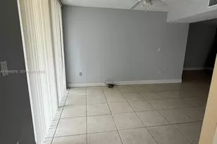 11780 SW 18th St, Miami, FL 33175 - Photo 7