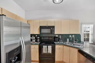 14490 SW 180th St, Miami, FL 33177 - Photo 11