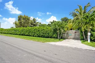 212 SW 1st Ave, Hallandale Beach, FL 33009 - Photo 51