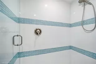 212 SW 1st Ave, Hallandale Beach, FL 33009 - Photo 43