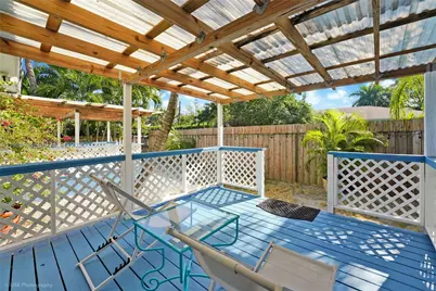 212 SW 1st Ave, Hallandale Beach, FL 33009 - Photo 31