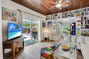 212 SW 1st Ave, Hallandale Beach, FL 33009 - Photo 3