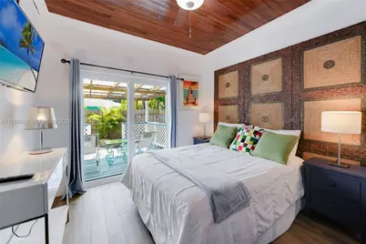 212 SW 1st Ave, Hallandale Beach, FL 33009 - Photo 23